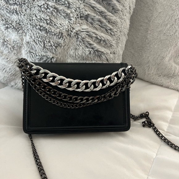 Zara Bags Zara Crossbody Chain Bag Poshmark